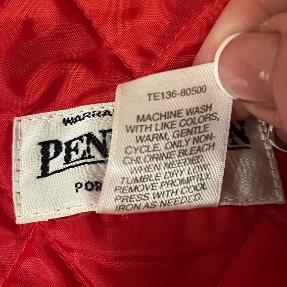 Pendleton Red Quilted Field Jacket snap closure, size Large - Picture 5 of 8